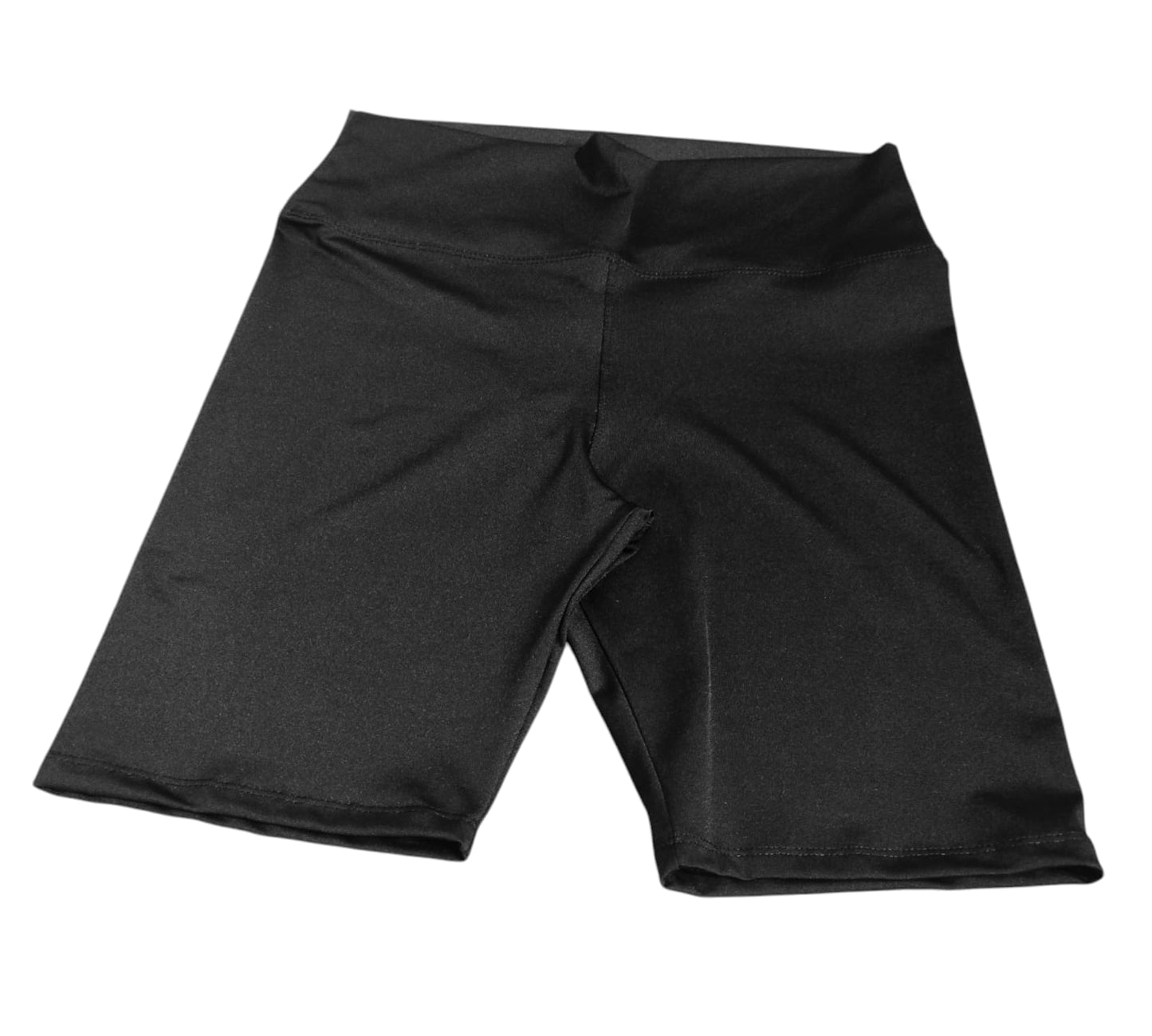 SHORT BÁSICO DE POLIÉSTER .