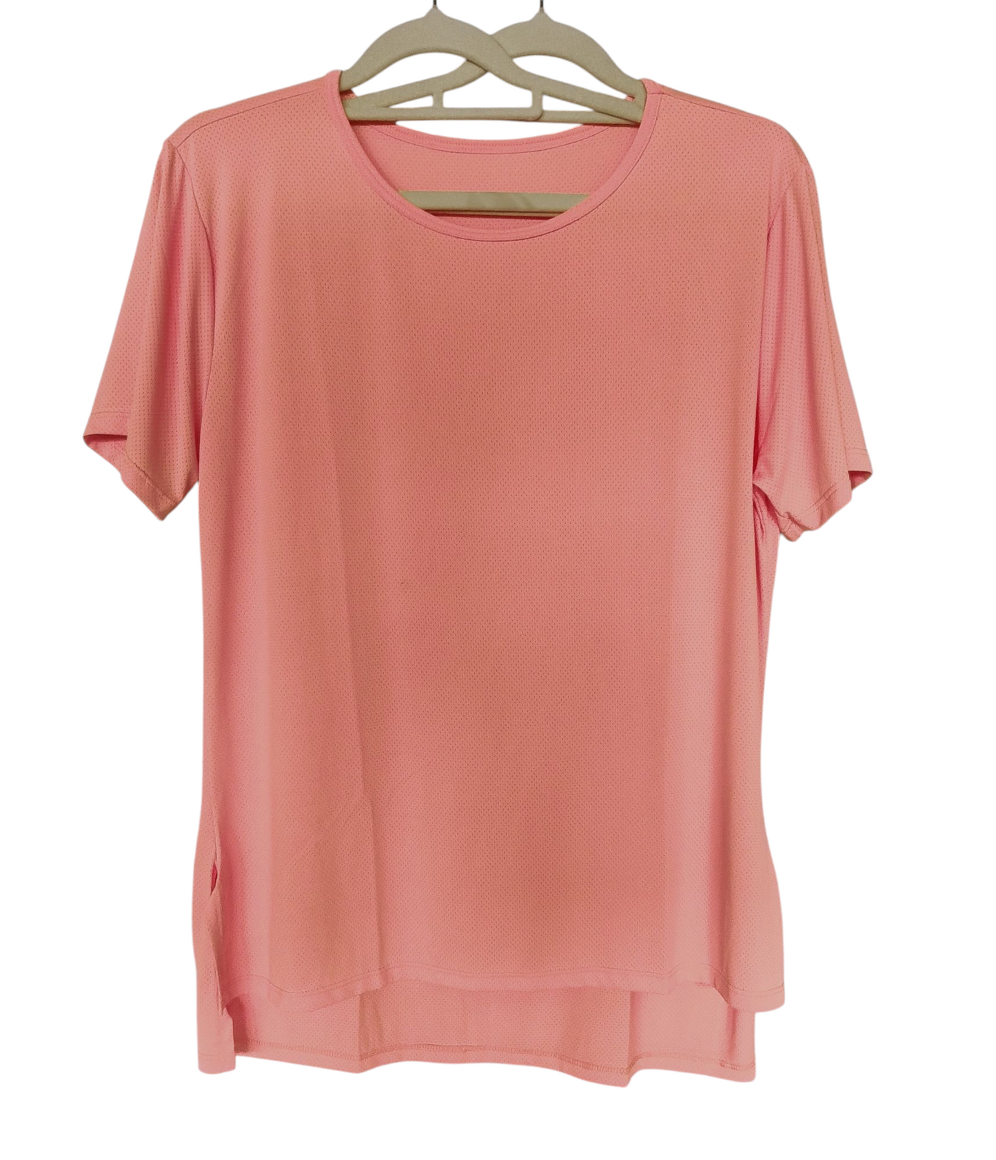 TECIDO DRYFIT, SECAGEM RÁPIDA, IDEAL PARA TREINOS E CAMINHADA.